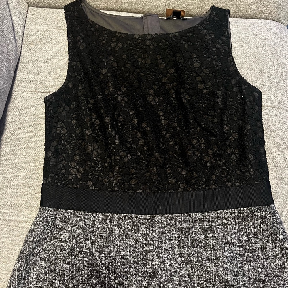 Ann Taylor Dressy Peplum Top size 4